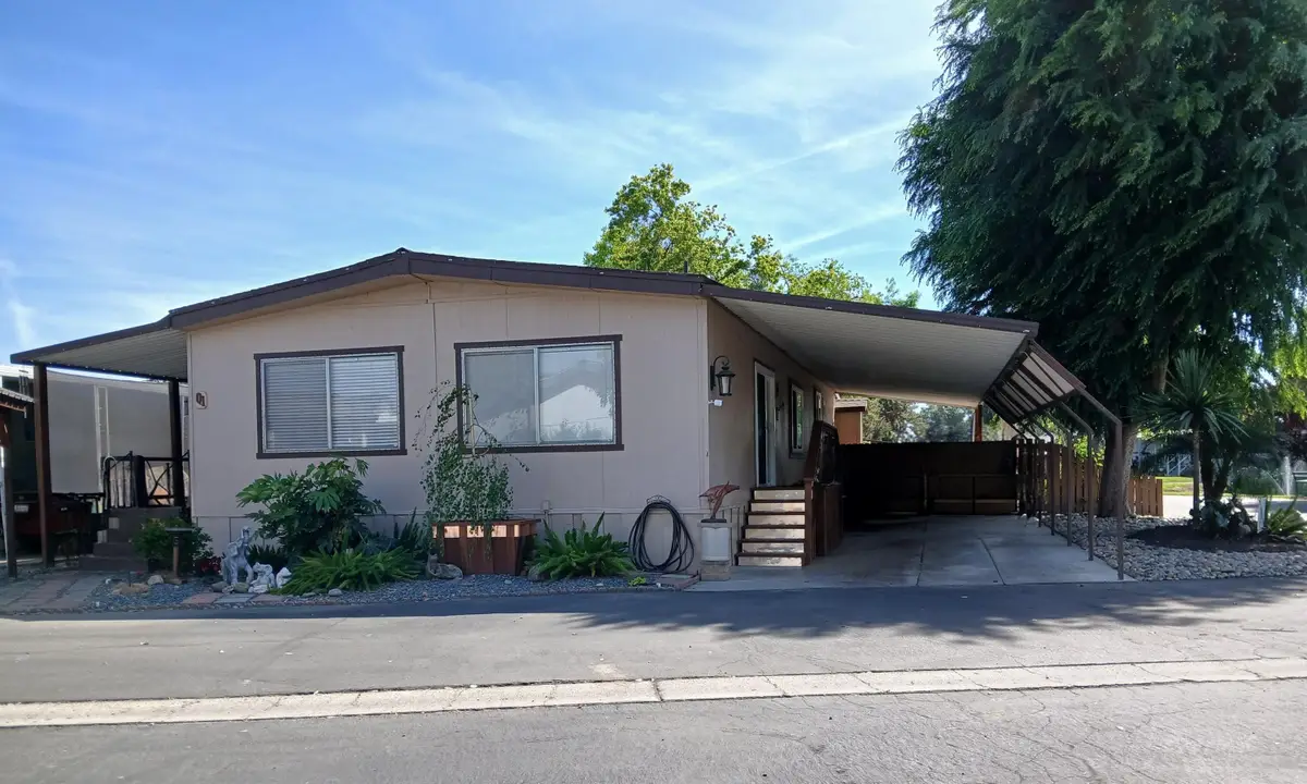 2400 W Midvalley Avenue #Q1, Visalia, CA 93277 - #1