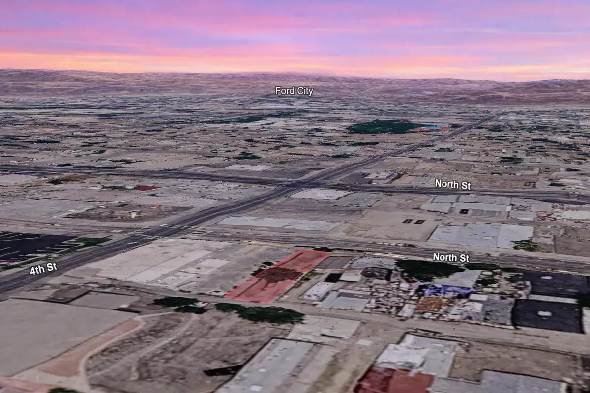 323 North Street, Taft, CA 93268 - #1