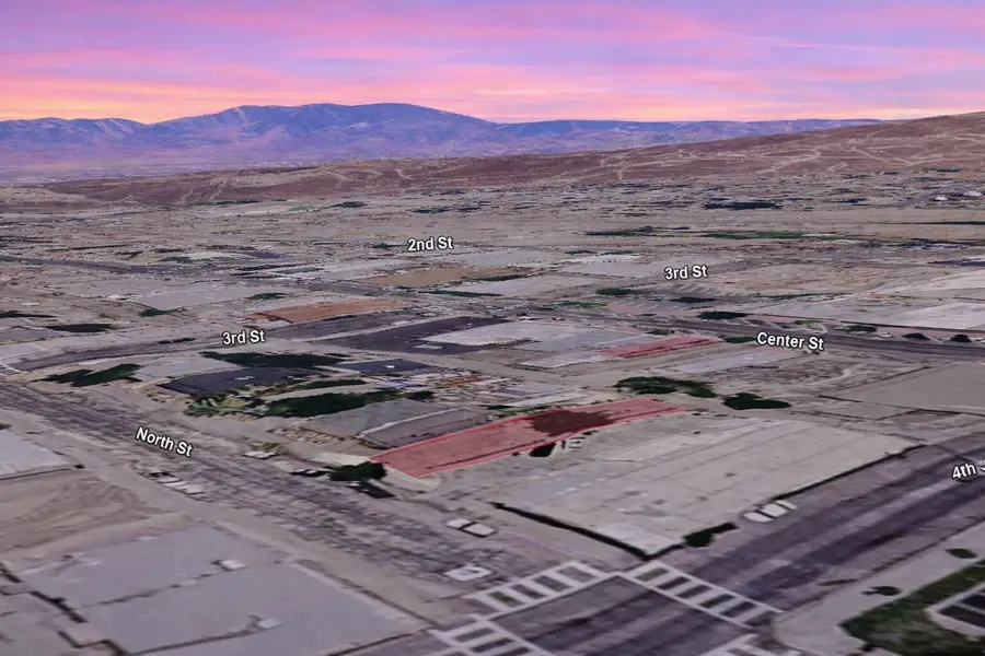 323 North Street, Taft, CA 93268 - #2