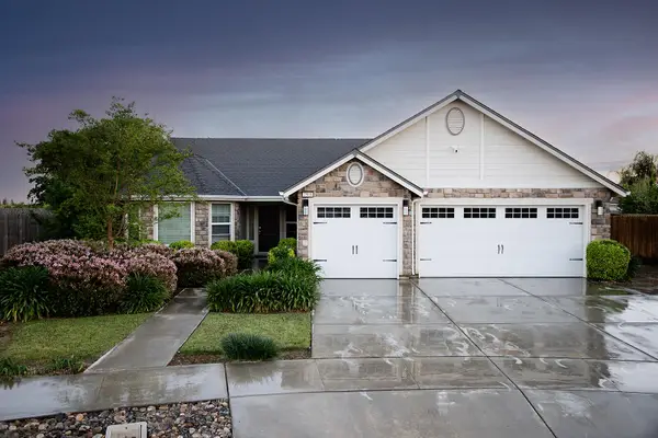 2508 N Kayenta Court, Visalia, CA 93291