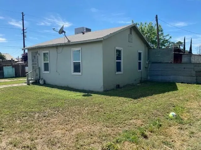 1222 E Terra Bella Avenue, Pixley, CA 93256 - #2