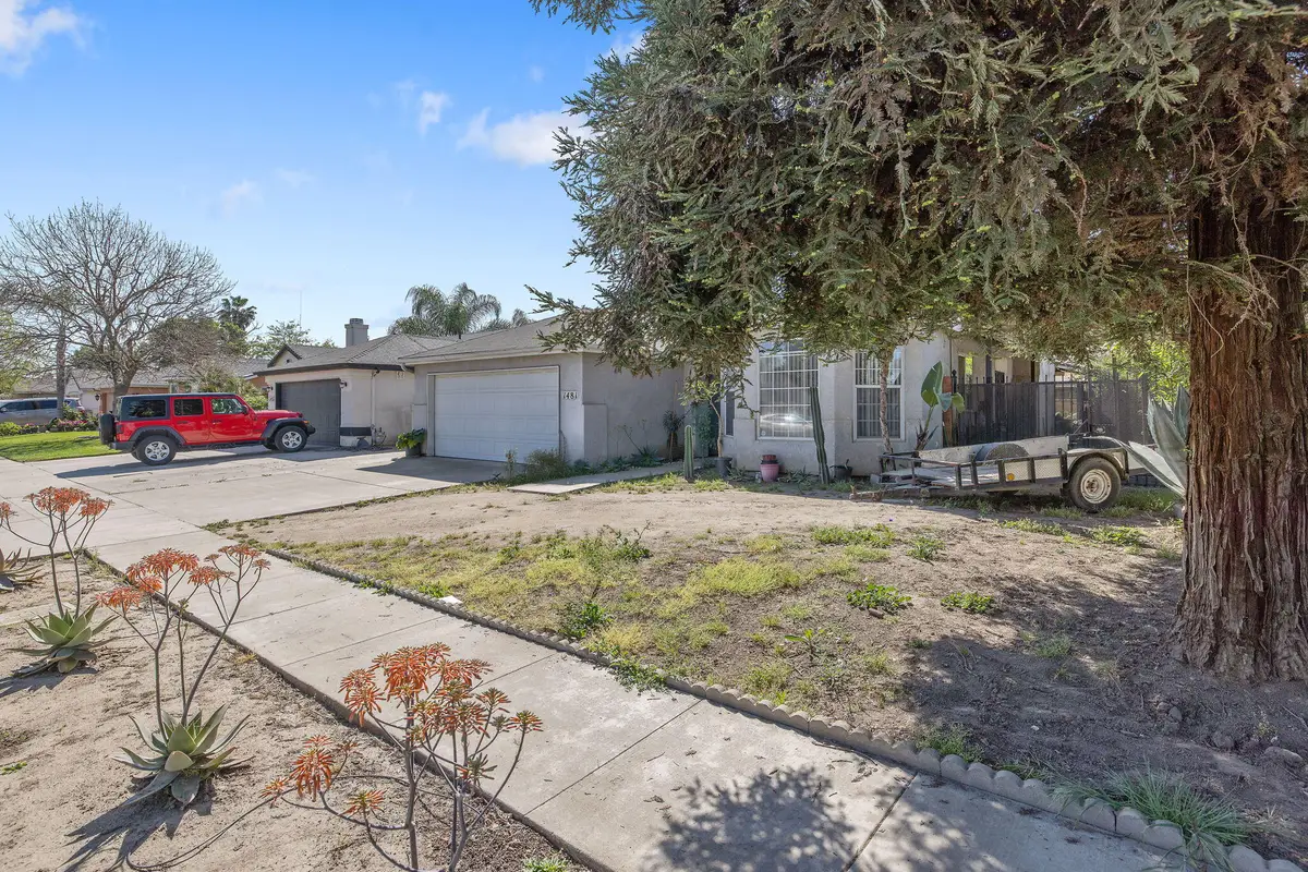 1481 Columbia, Tulare, CA 93274 - #1