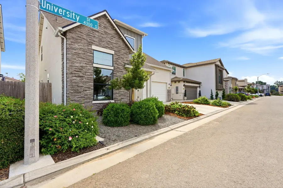 4432 S University Street, Visalia, CA 93277 - #3