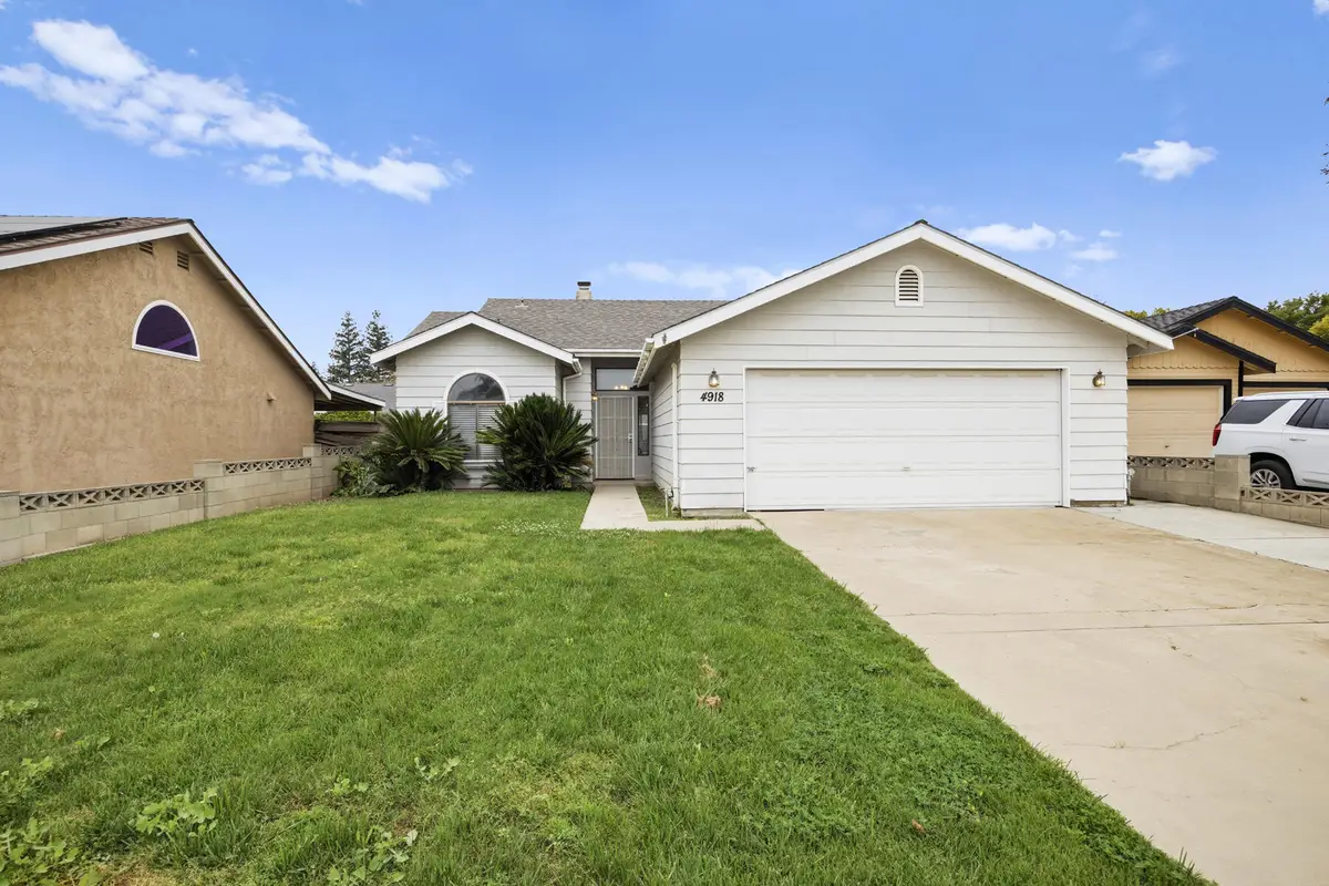 4918 W Chestnut Avenue, Visalia, CA 93277 - #1