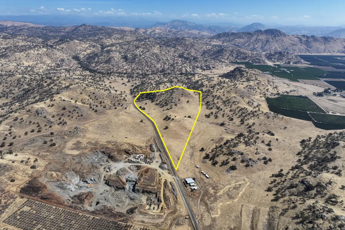 43008 Dr 152, Orosi, CA 93647 - #1