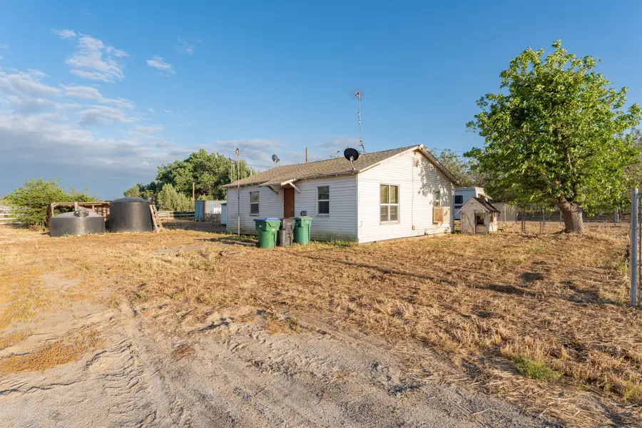 22756 Road 180, Lindsay, CA 93247 - #2