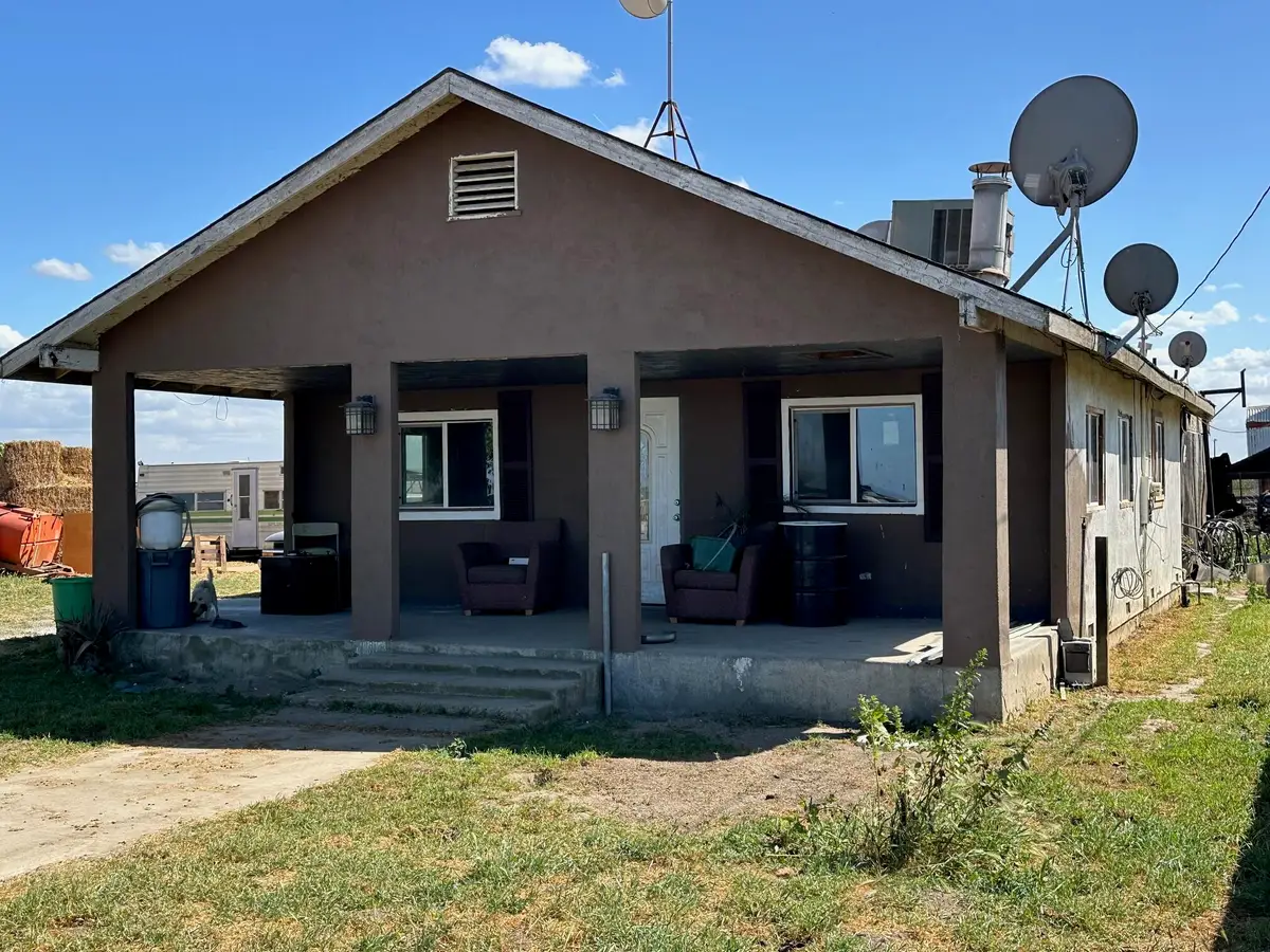 7599 Avenue 152, Tipton, CA 93272 - #1