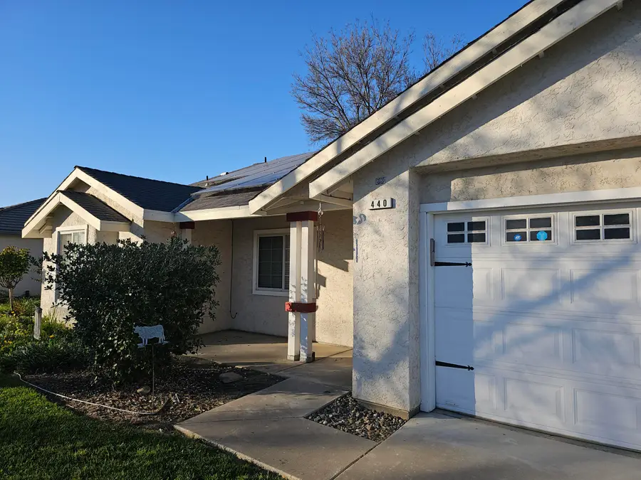 440 W Pepper Drive, Hanford, CA 93230 - #3
