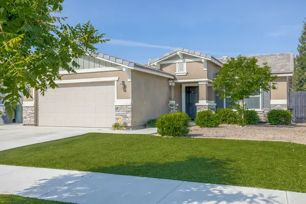 1643 N Grand Court, Visalia, CA 93292