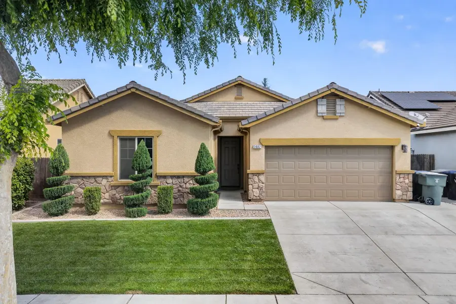 3602 W Sweet, Visalia, CA 93291 - #2