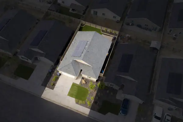 7114 Avenue 310, Visalia, CA 93291