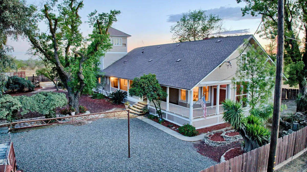 14331 Fargo Avenue, Hanford, CA 93230 - #1