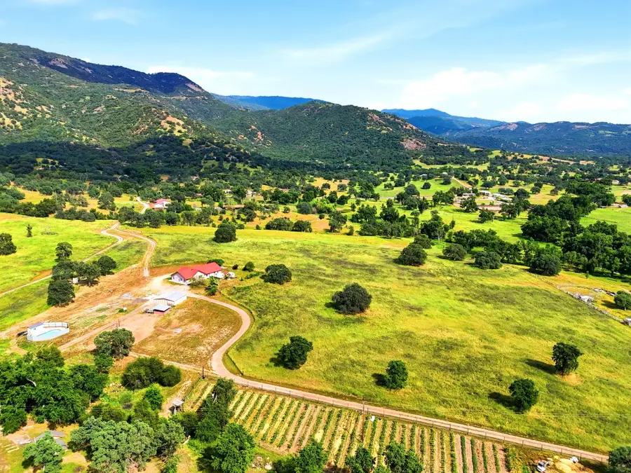 39348 Dunlap Road, Dunlap, CA 93621 - #3