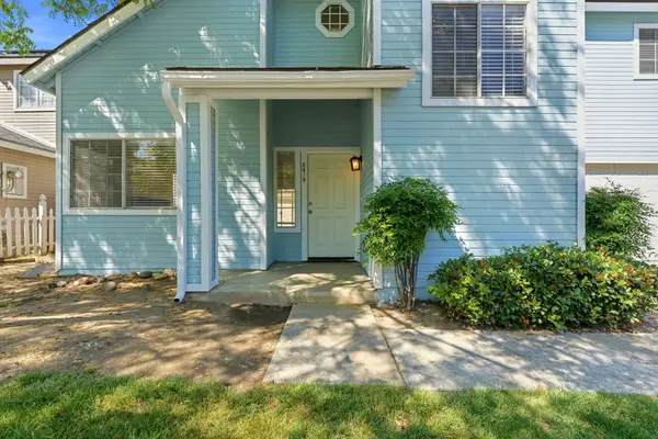 2419 N Clark Street, Visalia, CA 93292