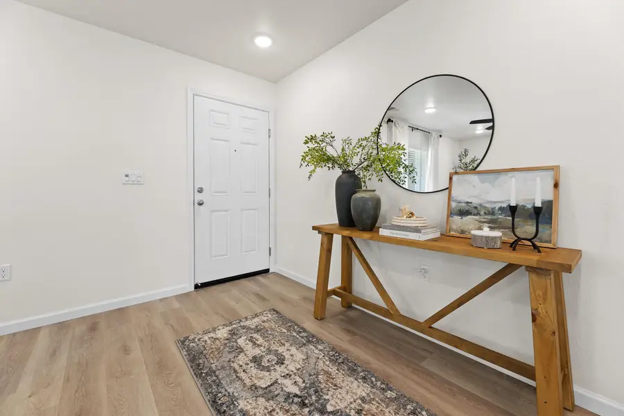 30611 Marigold Road, Visalia, CA 93291 - #3