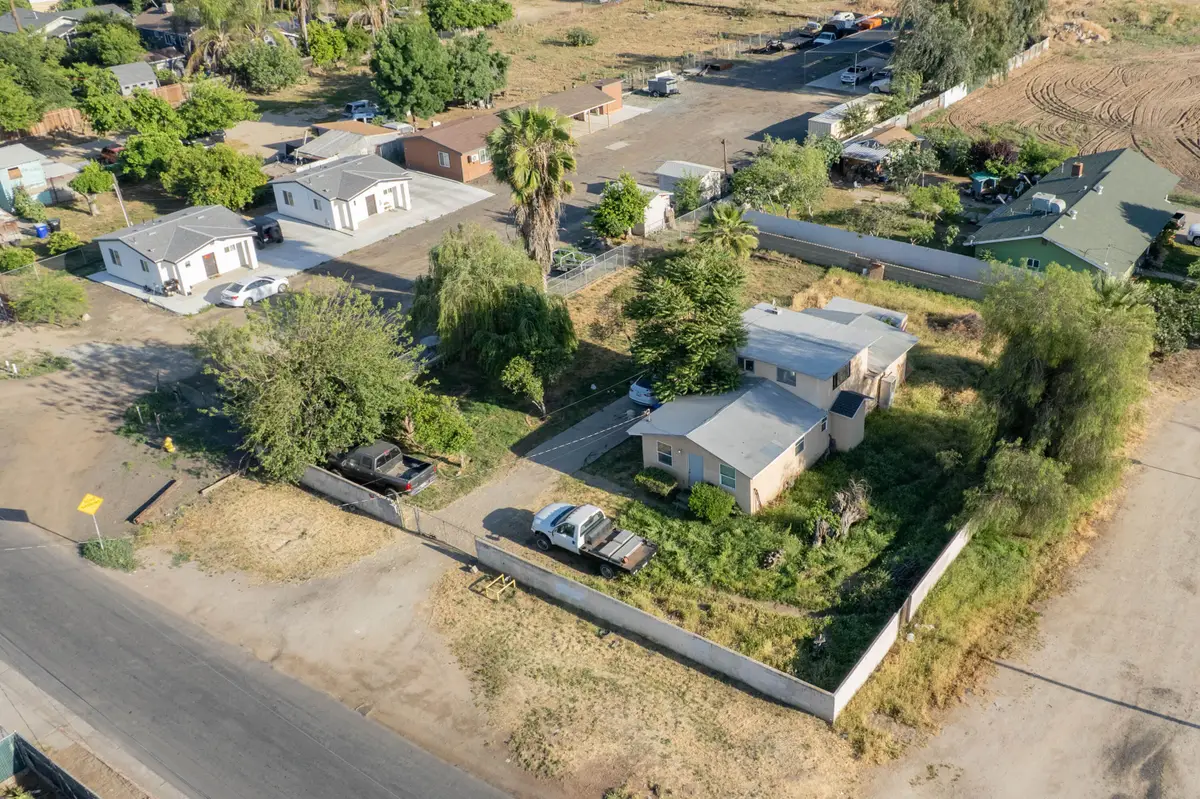 383 E Date Avenue, Porterville, CA 93257 - #1