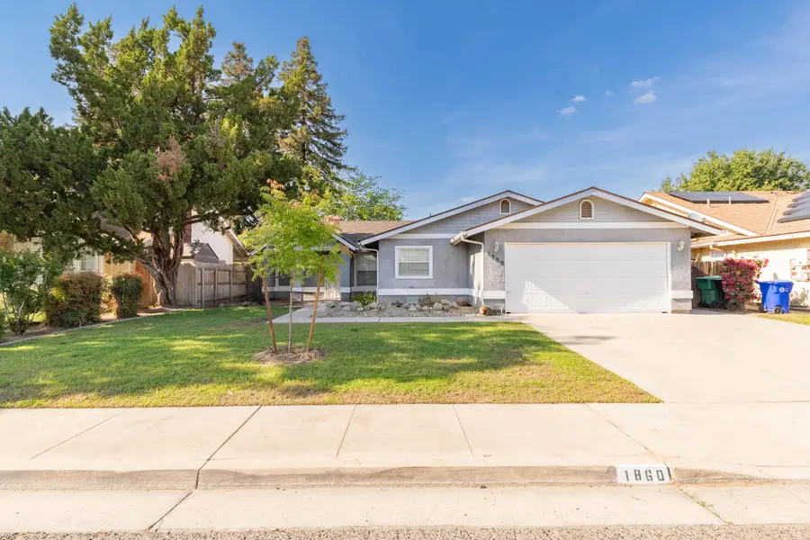 1860 W Fairhaven Avenue, Porterville, CA 93257 - #3