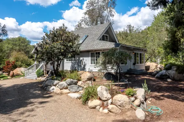 42695 42695 Sierra Drive, Three Rivers, CA 93271