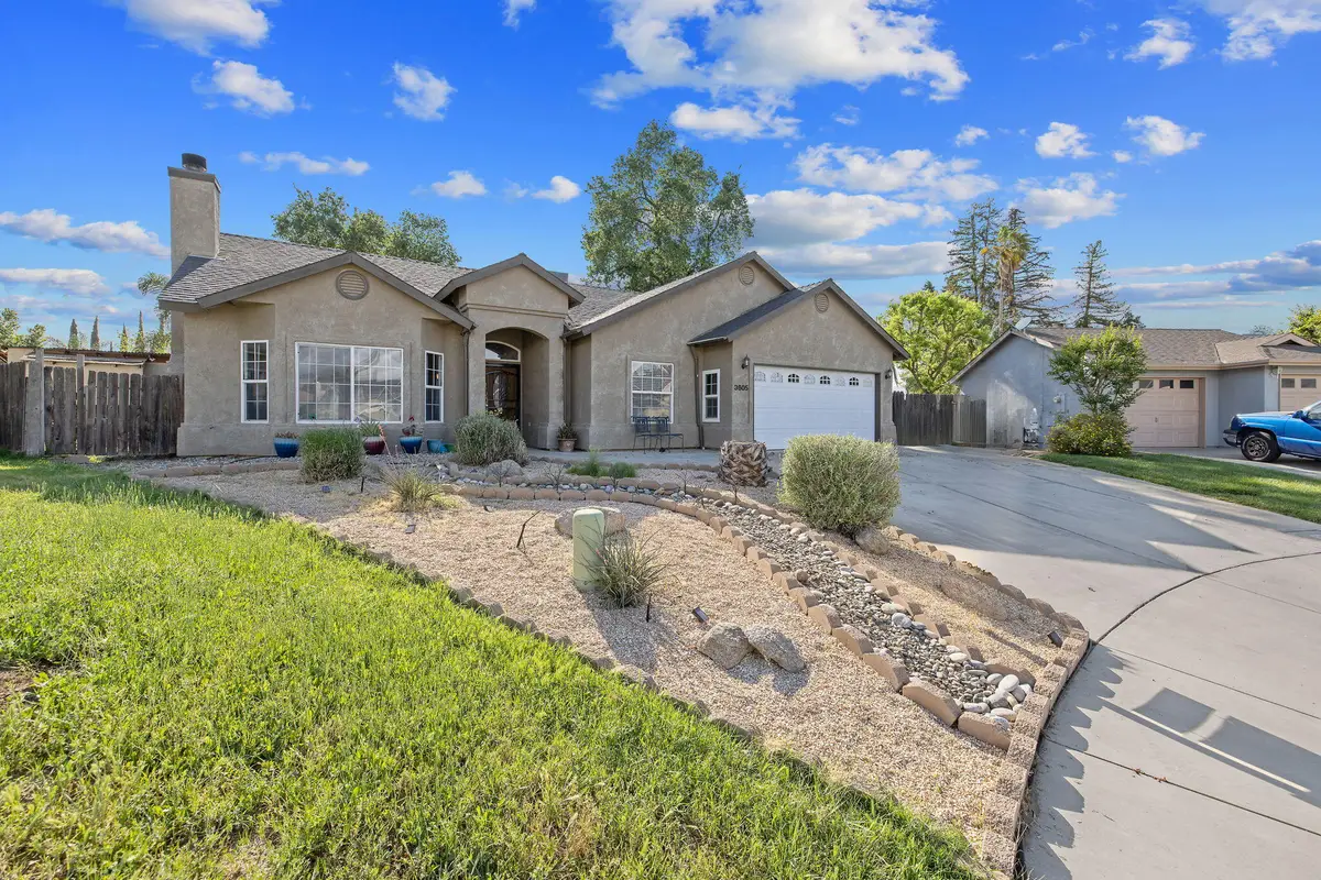 3605 E School Court, Visalia, CA 93292 - #1