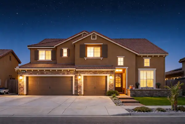 1621 W Sedona Avenue, Visalia, CA 93291