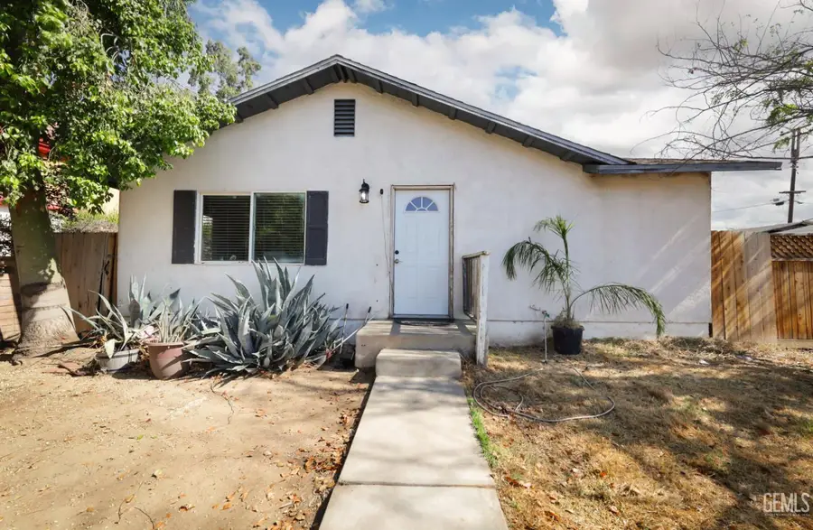 818 Decatur Street, Bakersfield, CA 93308 - #2