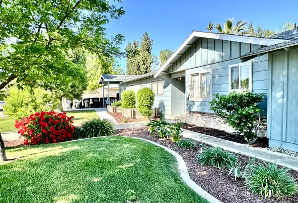 2350 S Dollner Street, Visalia, CA 93277