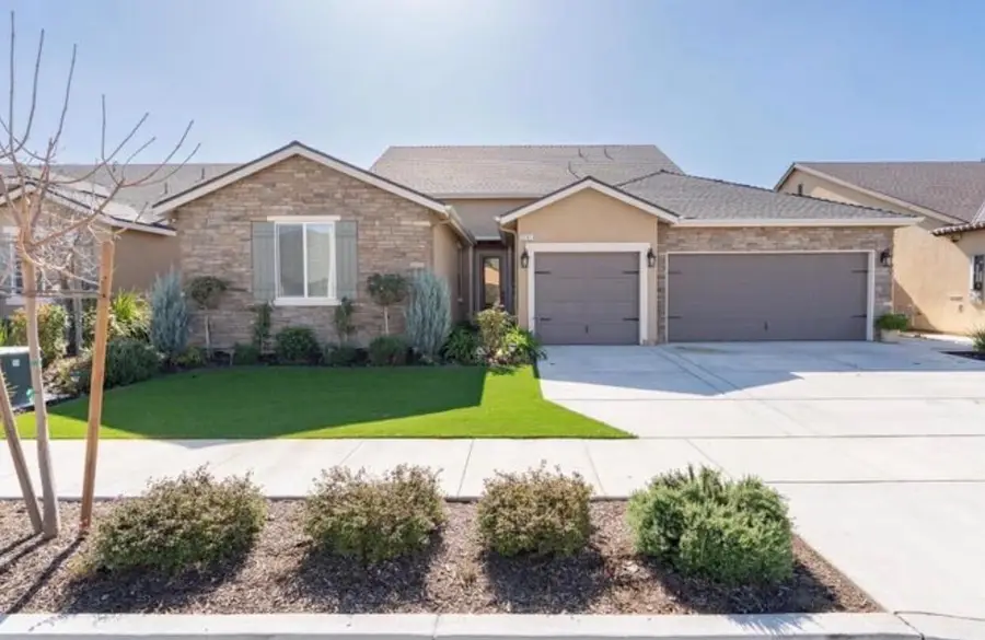 2241 E Monte Verde Court, Visalia, CA 93292 - #3