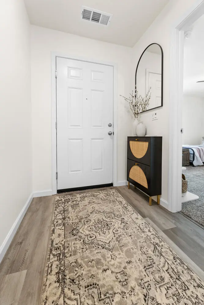 7042 Oriole Avenue, Visalia, CA 93291 - #3