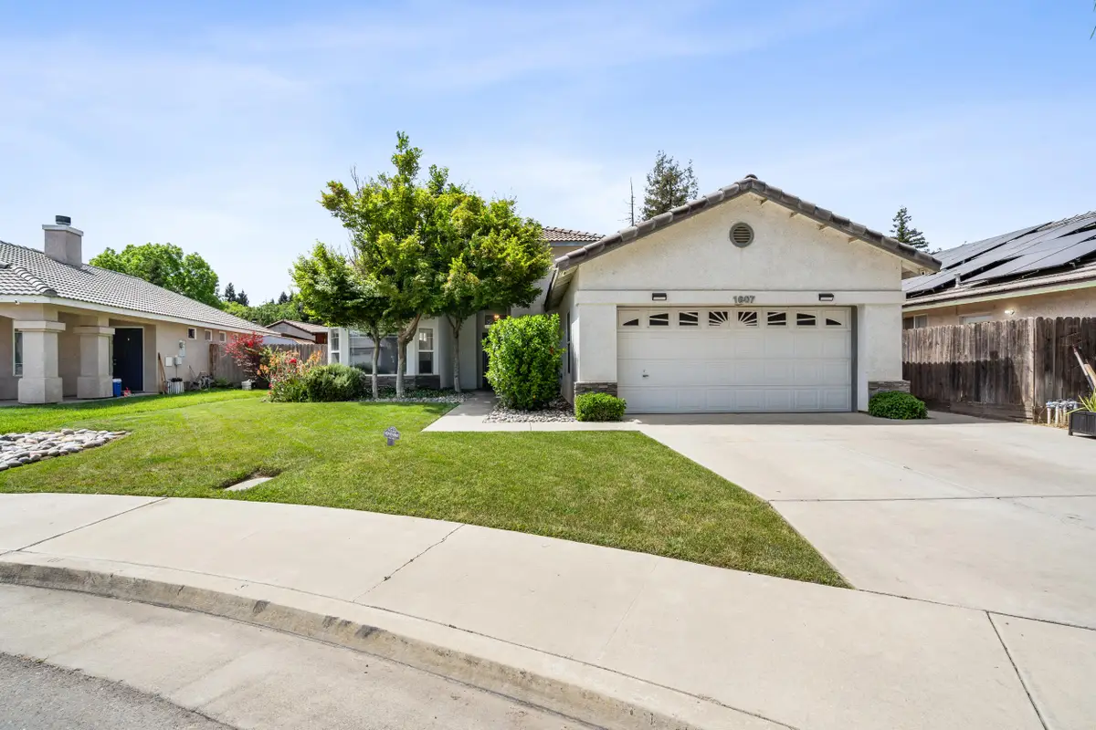 1607 N Sol Court, Visalia, CA 93292 - #1