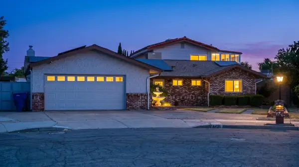 4421 N Woodrow Avenue, Fresno, CA 93726