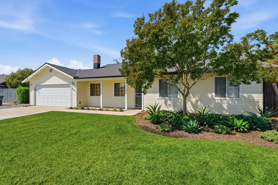 505 Kelsey Court, Exeter, CA 93221 - #2