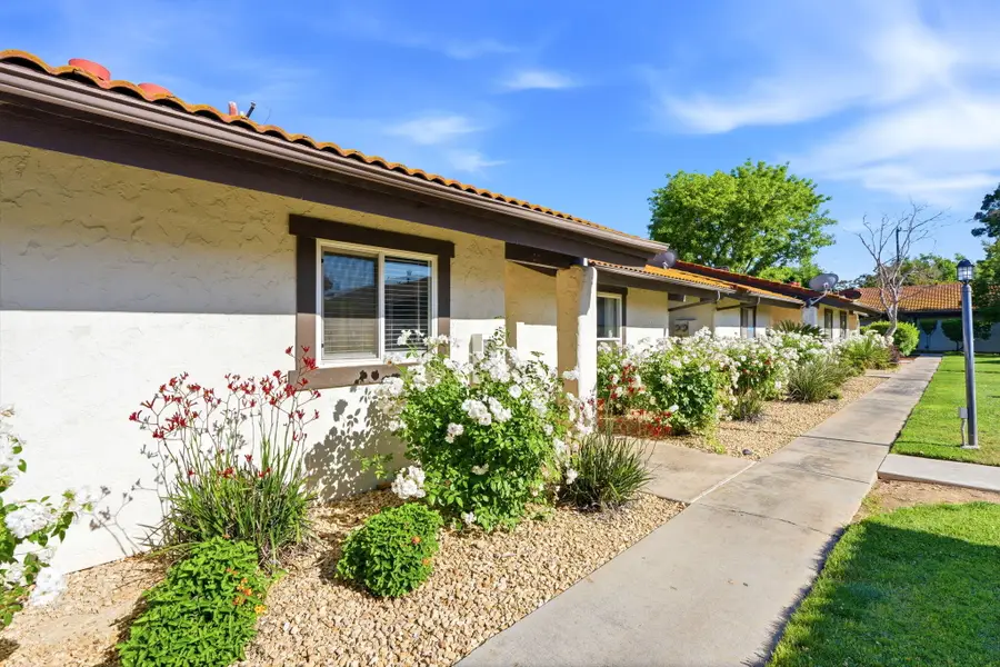 317 W Sierra Avenue, Fresno, CA 93704 - #3