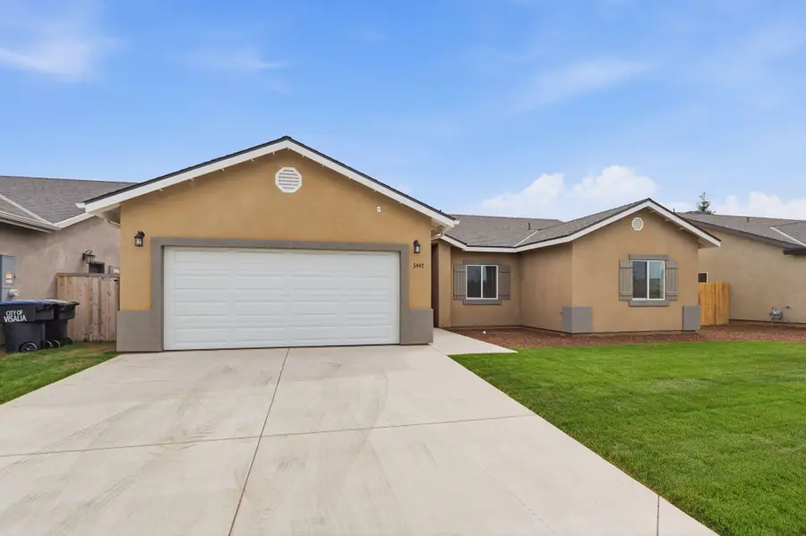 3447 E Douglas Avenue, Visalia, CA 93292 - #2