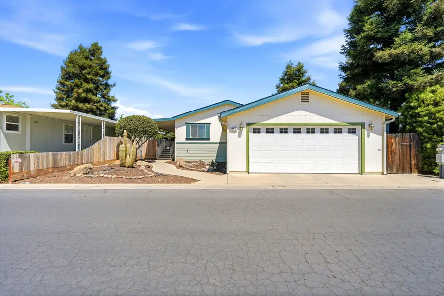 100 S Westwood Street #129, Porterville, CA 93257 - #2