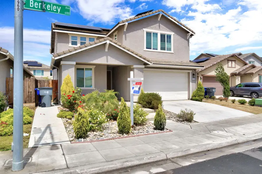 6188 E Berkeley Avenue, Fresno, CA 93727 - #3
