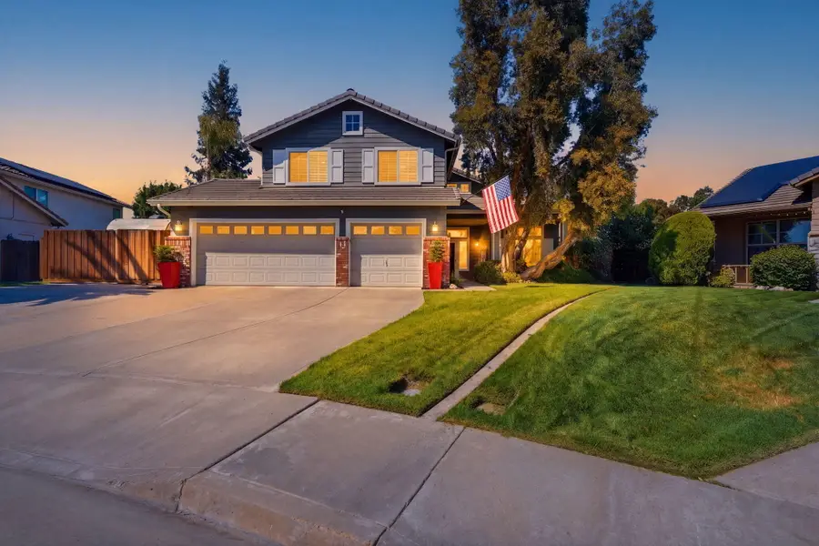 5640 W Monte Verde Court, Visalia, CA 93277 - #2