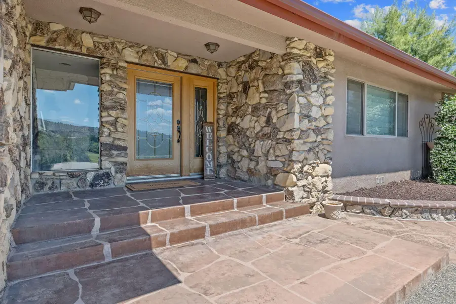 31862 Country Club Drive, Porterville, CA 93257 - #2