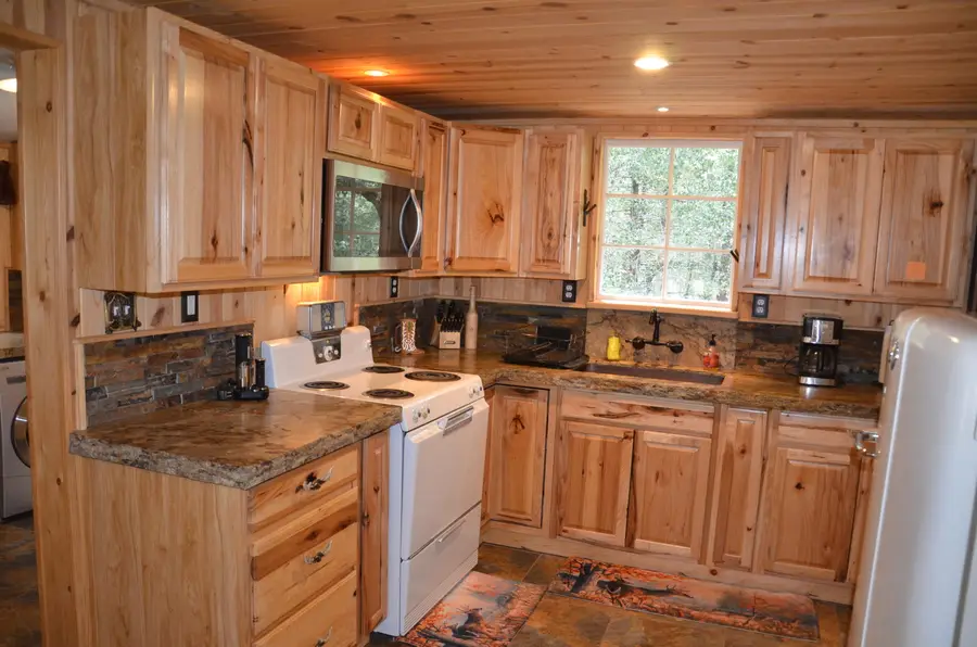 662 Trails End, Springville, CA 93265 - #3