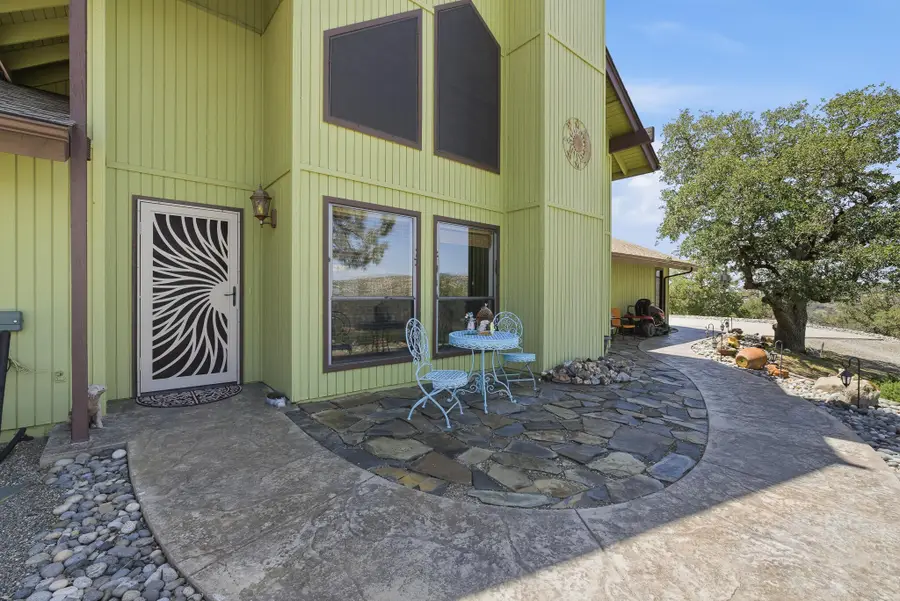 40070 Lilley Mountain Drive, Coarsegold, CA 93614 - #2