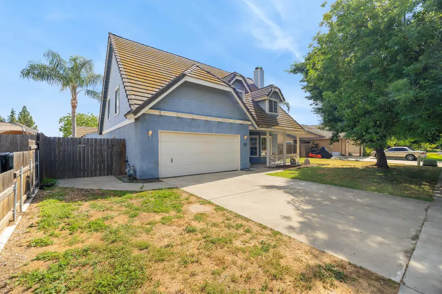 281 Somerset Drive, Lemoore, CA 93245 - #3