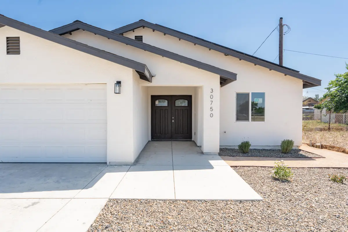 30750 Farr Road, Visalia, CA 93291 - #1