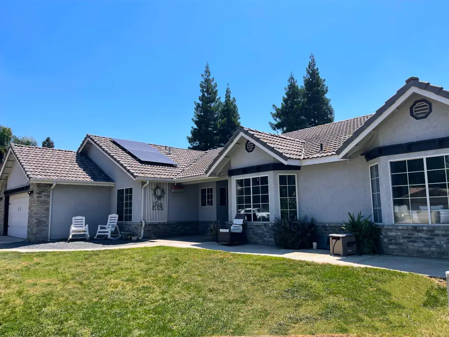 2341 E Four Creeks Court, Visalia, CA 93292 - #2