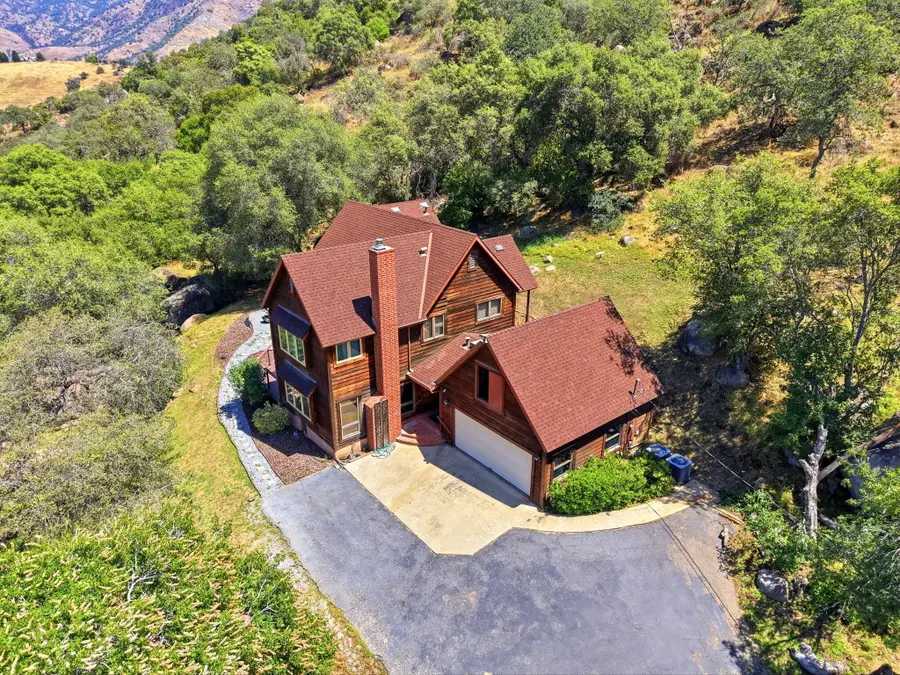 39951 B Pierce Drive, Three Rivers, CA 93271 - #3