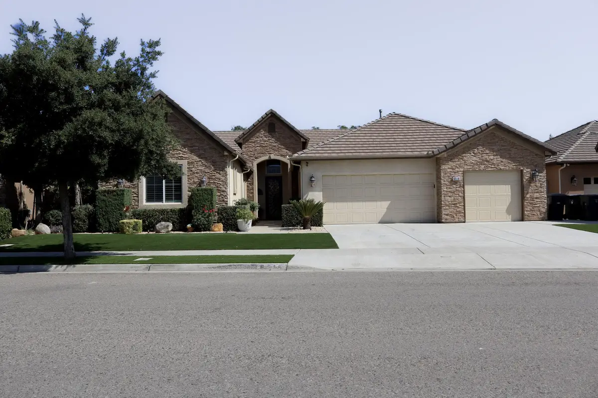 6516 W Wren Avenue, Visalia, CA 93291 - #1