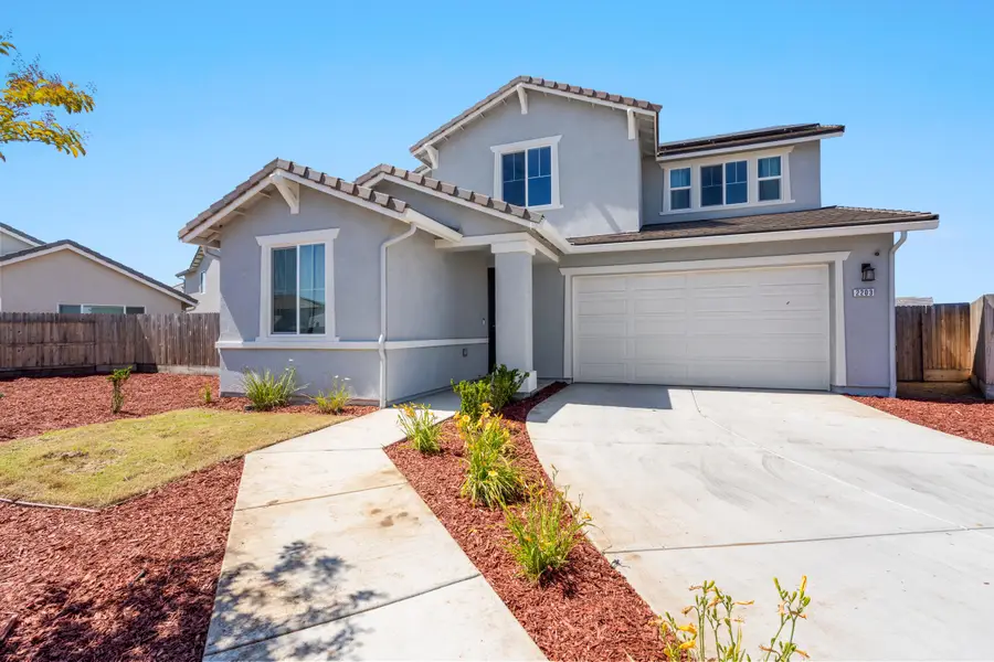2203 N Laverne Avenue, Fresno, CA 93727 - #2