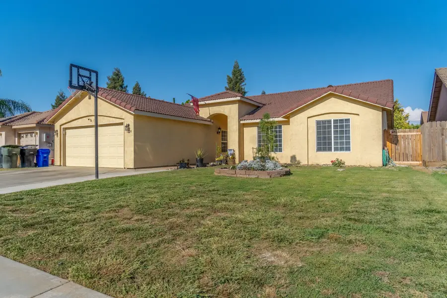 1328 N Salisbury Street, Porterville, CA 93257 - #2