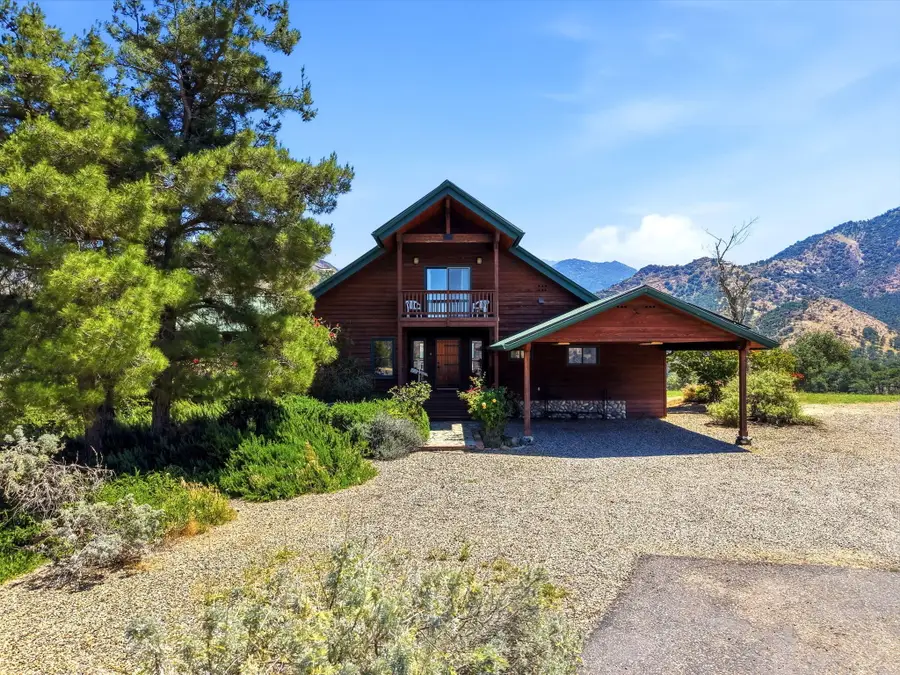 40679 Crystal Drive, Three Rivers, CA 93271 - #2