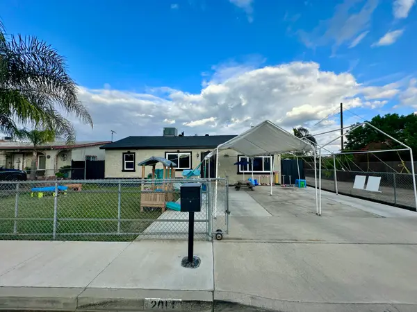 2014 Rounds Street, Delano, CA 93215