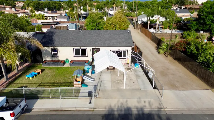 2014 Rounds Street, Delano, CA 93215 - #2