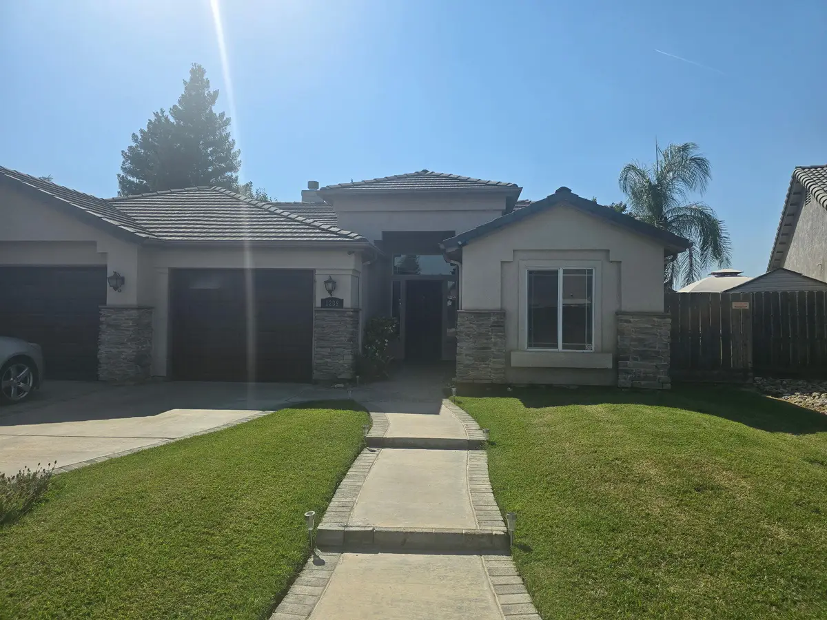 1239 Linda Way, Porterville, CA 93257 - #1
